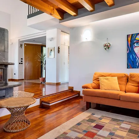Πανσιόν La Casa Di Gio - 3*